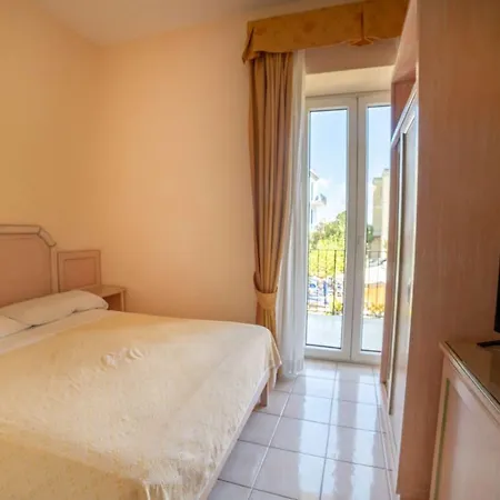 فندق Royal Terme ايسكيا