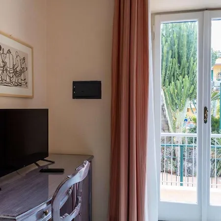 Royal Terme 4* ايسكيا