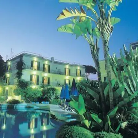 Royal Terme فندق ايسكيا