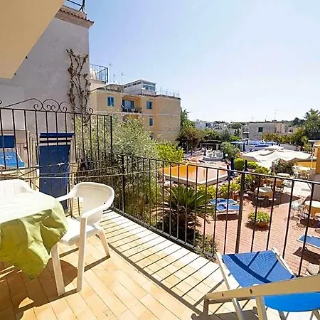 Royal Terme فندق 4*
