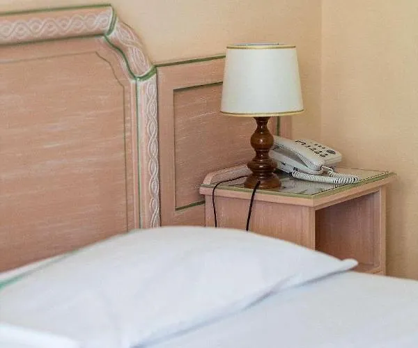 Royal Terme Ίσκια