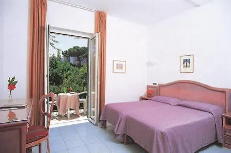 Royal Terme Ίσκια